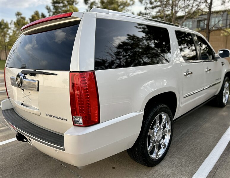 2011 Cadillac CADILLAC ESCALADE ESV PREMIUM NAVIGATIION DVD YOUTUBE VIDEO   - Photo 29 - Stafford, TX 77477