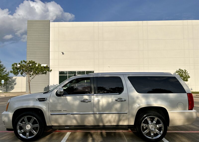 2011 Cadillac CADILLAC ESCALADE ESV PREMIUM NAVIGATIION DVD YOUTUBE VIDEO   - Photo 14 - Stafford, TX 77477