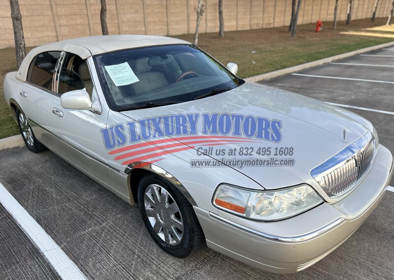 2004 Lincoln LINCOLN TOWN CAR ULTIMATE LIMITED NAV CARRIAGE TOP CHROME WHEELS   - Photo 10 - Stafford, TX 77477