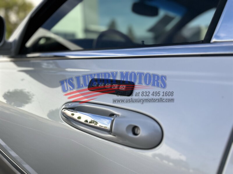 2004 Lincoln LINCOLN TOWN CAR ULTIMATE LIMITED NAV CARRIAGE TOP CHROME WHEELS   - Photo 75 - Stafford, TX 77477