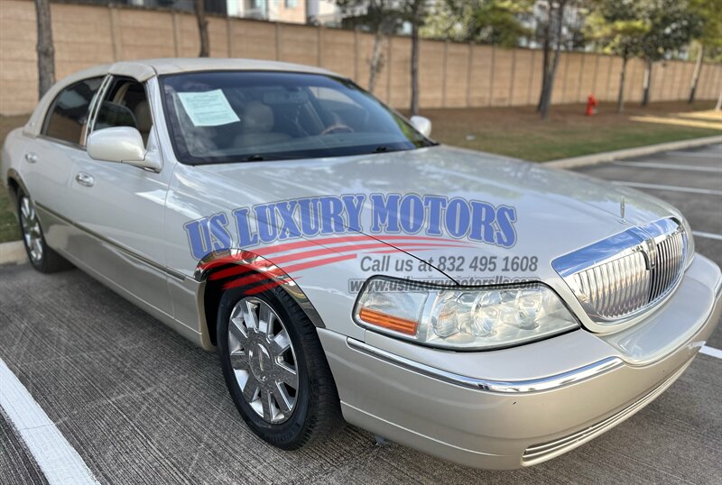 2004 Lincoln LINCOLN TOWN CAR ULTIMATE LIMITED NAV CARRIAGE TOP CHROME WHEELS   - Photo 8 - Stafford, TX 77477