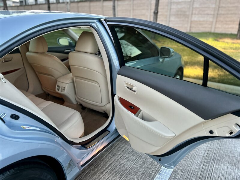 2011 Lexus LEXUS ES 350 NAVIGATION 39K SUPER LOW MILES YOUTUBE VIDEO   - Photo 45 - Stafford, TX 77477