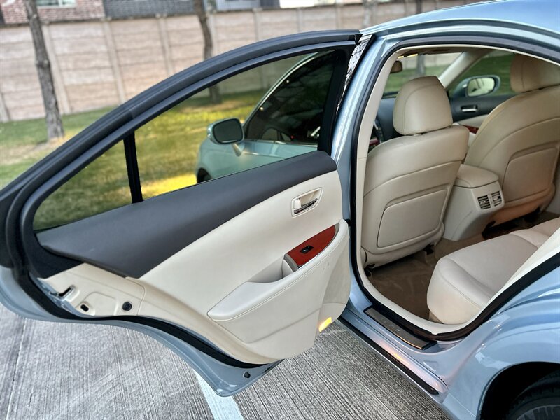 2011 Lexus LEXUS ES 350 NAVIGATION 39K SUPER LOW MILES YOUTUBE VIDEO   - Photo 41 - Stafford, TX 77477