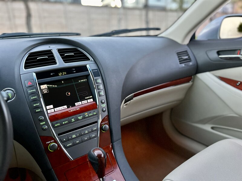 2011 Lexus LEXUS ES 350 NAVIGATION 39K SUPER LOW MILES YOUTUBE VIDEO   - Photo 39 - Stafford, TX 77477