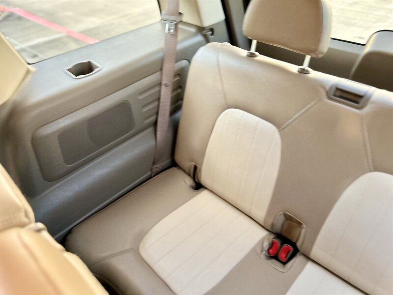 2004 Mercury MERCURY MOUNTAINEER AWD CONVENIENCE LEATHER V6 4X4 YOUTUBE VIDEO   - Photo 57 - Stafford, TX 77477