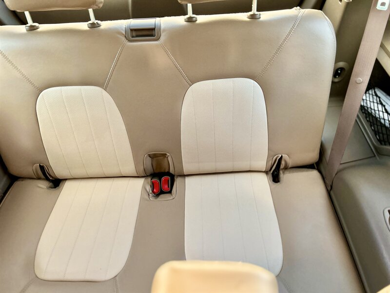 2004 Mercury MERCURY MOUNTAINEER AWD CONVENIENCE LEATHER V6 4X4 YOUTUBE VIDEO   - Photo 61 - Stafford, TX 77477