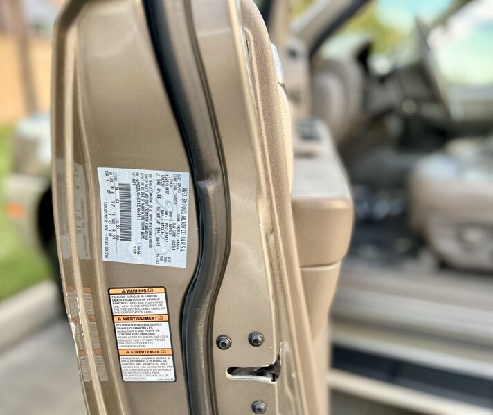 2004 Mercury MERCURY MOUNTAINEER AWD CONVENIENCE LEATHER V6 4X4 YOUTUBE VIDEO   - Photo 72 - Stafford, TX 77477