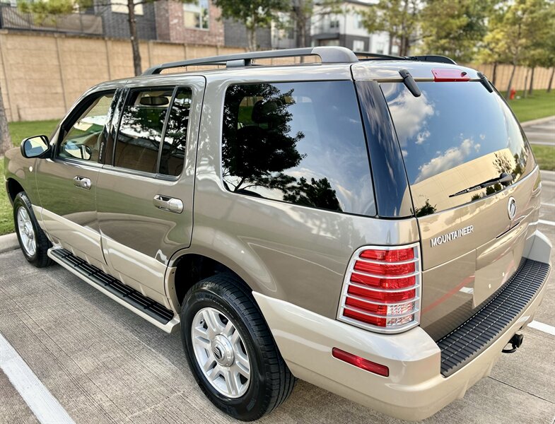 2004 Mercury MERCURY MOUNTAINEER AWD CONVENIENCE LEATHER V6 4X4 YOUTUBE VIDEO   - Photo 17 - Stafford, TX 77477