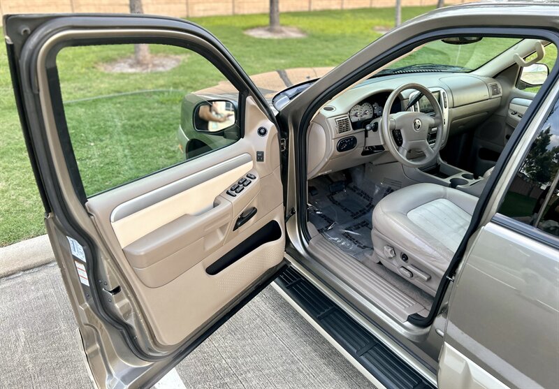 2004 Mercury MERCURY MOUNTAINEER AWD CONVENIENCE LEATHER V6 4X4 YOUTUBE VIDEO   - Photo 40 - Stafford, TX 77477