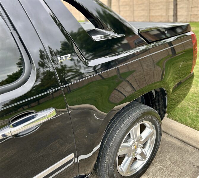 2012 Chevrolet CHEVROLET AVALANCHE LTZ NAVIGATION LTHR 39K SUPER LOW MILES YOUTUBE VIDEO   - Photo 52 - Stafford, TX 77477