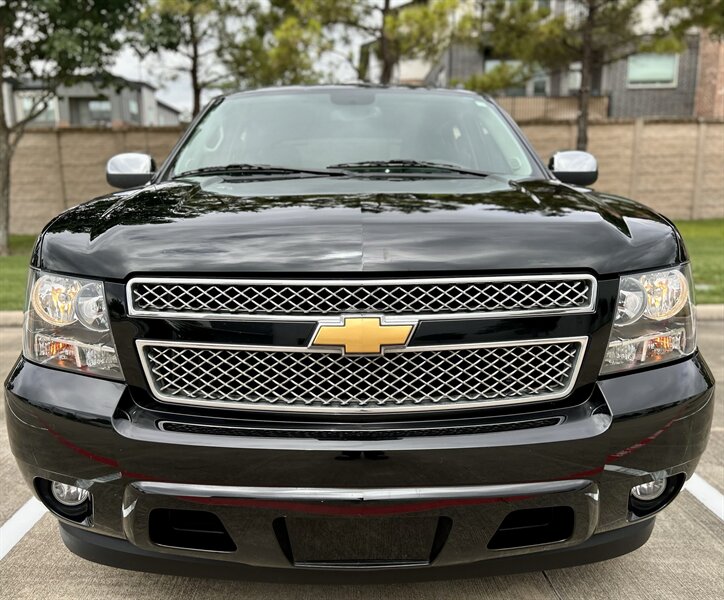 2012 Chevrolet CHEVROLET AVALANCHE LTZ NAVIGATION LTHR 39K SUPER LOW MILES YOUTUBE VIDEO   - Photo 6 - Stafford, TX 77477