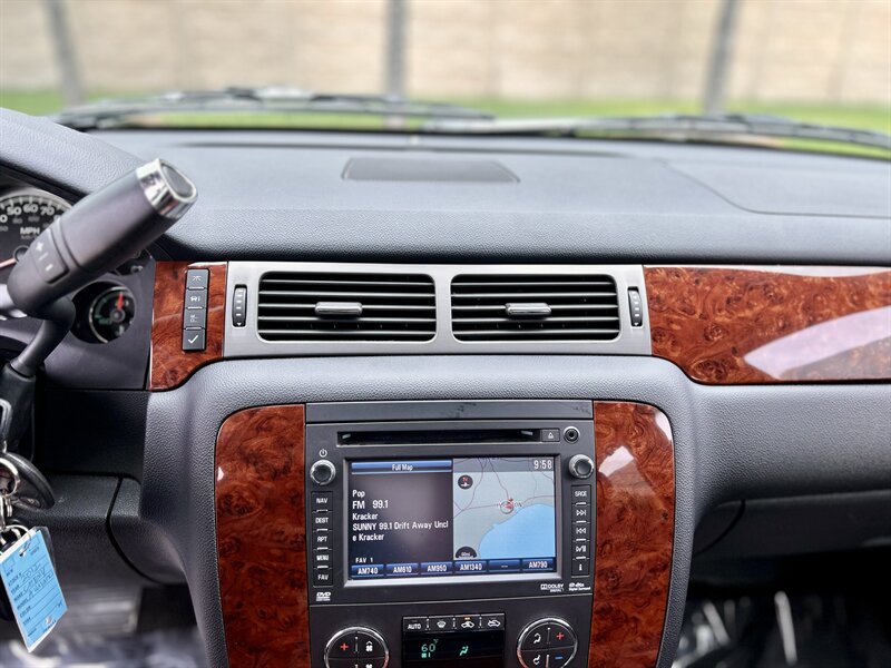 2012 Chevrolet CHEVROLET AVALANCHE LTZ NAVIGATION LTHR 39K SUPER LOW MILES YOUTUBE VIDEO   - Photo 75 - Stafford, TX 77477