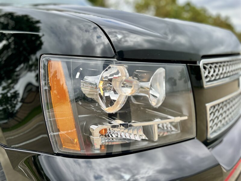 2012 Chevrolet CHEVROLET AVALANCHE LTZ NAVIGATION LTHR 39K SUPER LOW MILES YOUTUBE VIDEO   - Photo 28 - Stafford, TX 77477