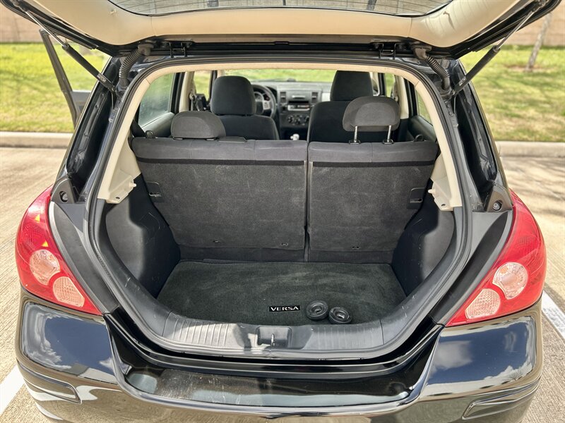 2008 Nissan Versa 1.8 S   - Photo 5 - Stafford, TX 77477