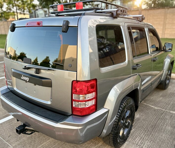2012 Jeep JEEP LIBERTY SPORT 4X4 TRAIL RATED 3.7L V6 4WD YOUTUBE VIDEO   - Photo 24 - Stafford, TX 77477