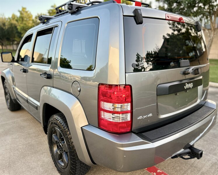 2012 Jeep JEEP LIBERTY SPORT 4X4 TRAIL RATED 3.7L V6 4WD YOUTUBE VIDEO   - Photo 20 - Stafford, TX 77477