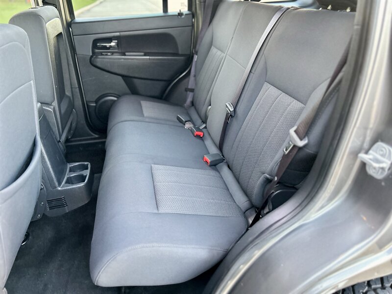 2012 Jeep JEEP LIBERTY SPORT 4X4 TRAIL RATED 3.7L V6 4WD YOUTUBE VIDEO   - Photo 46 - Stafford, TX 77477