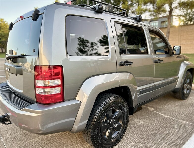 2012 Jeep JEEP LIBERTY SPORT 4X4 TRAIL RATED 3.7L V6 4WD YOUTUBE VIDEO   - Photo 18 - Stafford, TX 77477