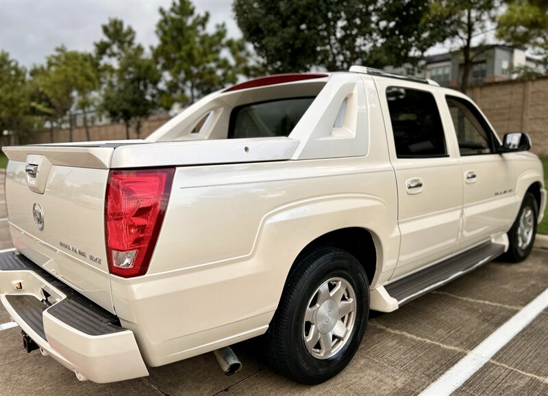 2005 Cadillac CADILLAC ESCALADE EXT AWD LEATHER 6.0L VORTEC V8 YOUTUBE VIDEO   - Photo 23 - Stafford, TX 77477