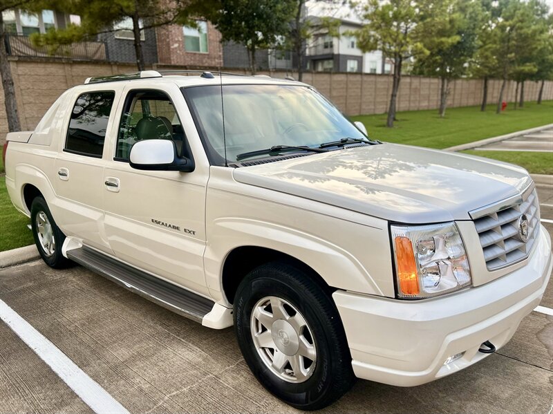 2005 Cadillac CADILLAC ESCALADE EXT AWD LEATHER 6.0L VORTEC V8 YOUTUBE VIDEO   - Photo 9 - Stafford, TX 77477