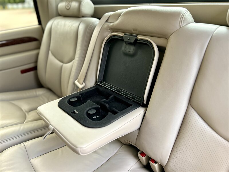 2005 Cadillac CADILLAC ESCALADE EXT AWD LEATHER 6.0L VORTEC V8 YOUTUBE VIDEO   - Photo 60 - Stafford, TX 77477