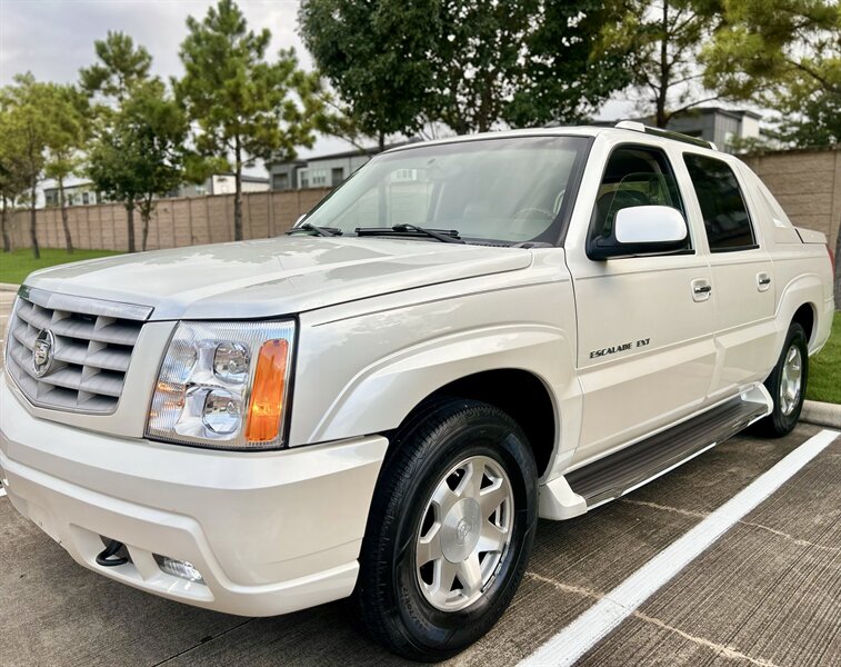 2005 Cadillac CADILLAC ESCALADE EXT AWD LEATHER 6.0L VORTEC V8 YOUTUBE VIDEO   - Photo 2 - Stafford, TX 77477