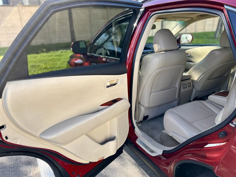 2010 Lexus LEXUS RX 350 NAVIGATION R CAMERA PREMIUM PKG YOUTUBE VIDEO   - Photo 56 - Stafford, TX 77477