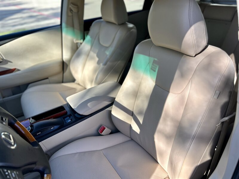 2010 Lexus LEXUS RX 350 NAVIGATION R CAMERA PREMIUM PKG YOUTUBE VIDEO   - Photo 44 - Stafford, TX 77477