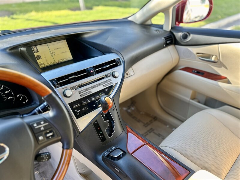 2010 Lexus LEXUS RX 350 NAVIGATION R CAMERA PREMIUM PKG YOUTUBE VIDEO   - Photo 49 - Stafford, TX 77477