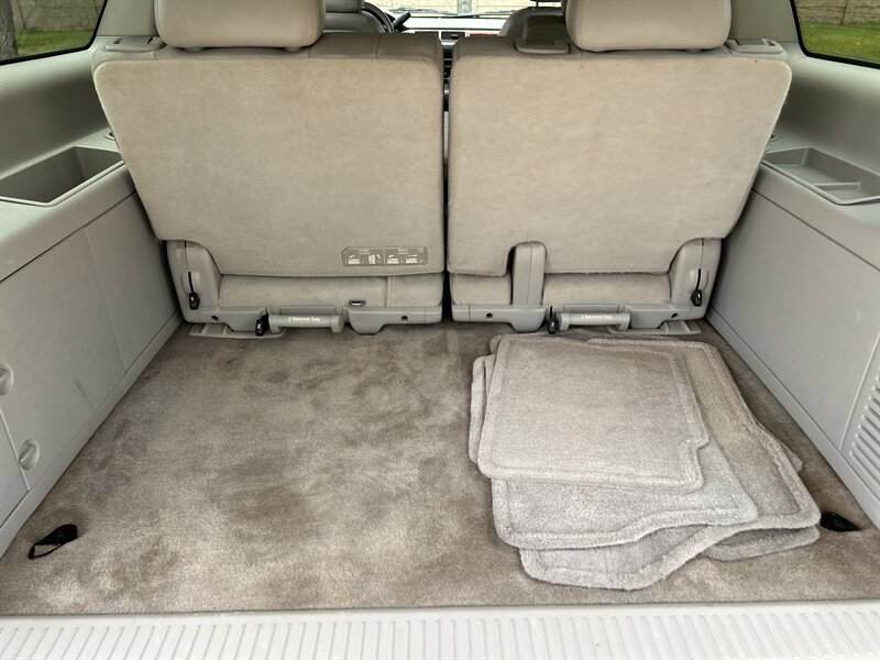 2011 GMC GMC YUKON XL SLT LEATHER 8-PASSENGER DVD YOUTUBE VIDEO   - Photo 55 - Stafford, TX 77477