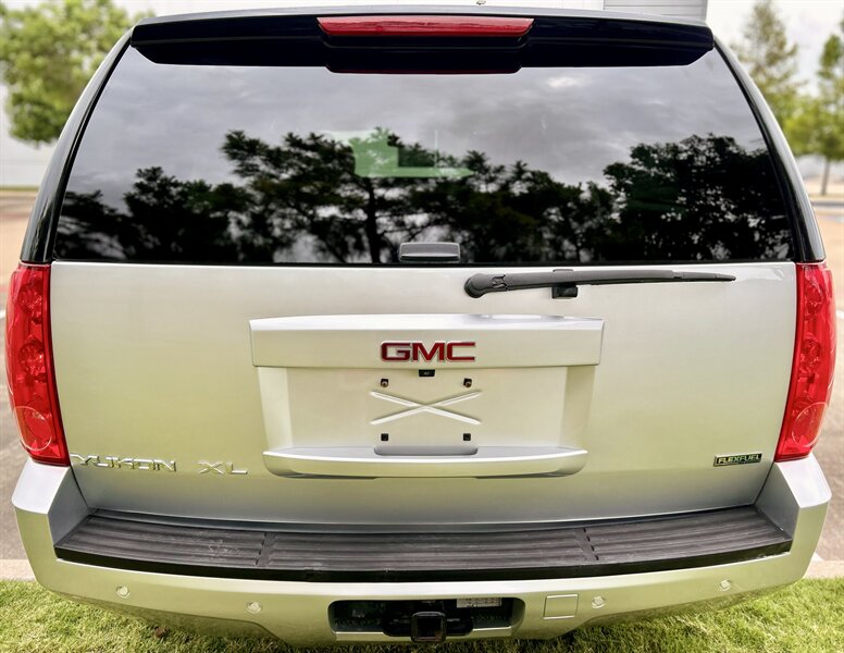 2011 GMC GMC YUKON XL SLT LEATHER 8-PASSENGER DVD YOUTUBE VIDEO   - Photo 13 - Stafford, TX 77477