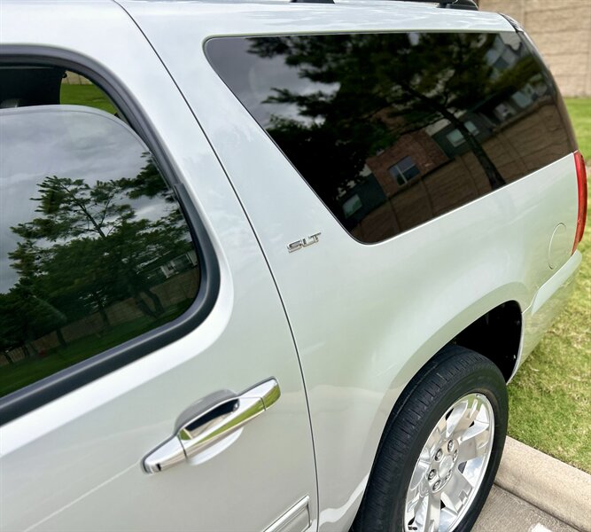 2011 GMC GMC YUKON XL SLT LEATHER 8-PASSENGER DVD YOUTUBE VIDEO   - Photo 65 - Stafford, TX 77477