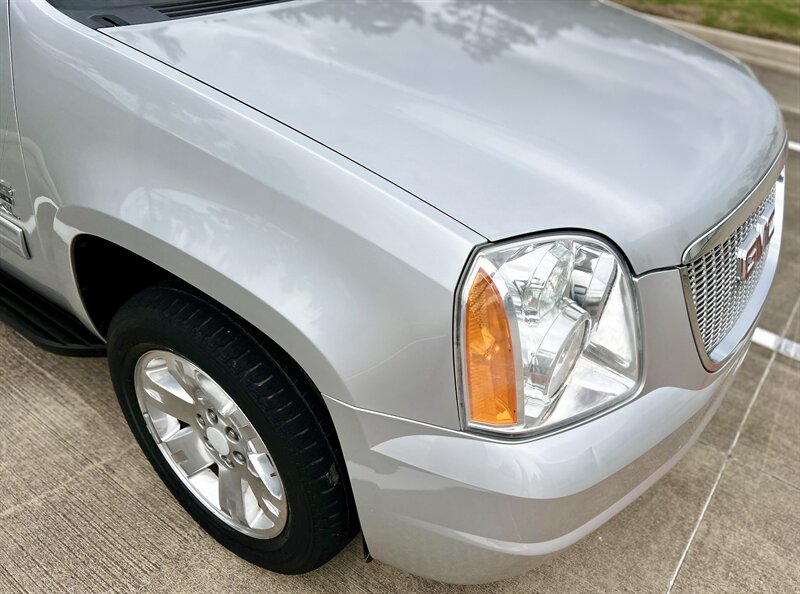 2011 GMC GMC YUKON XL SLT LEATHER 8-PASSENGER DVD YOUTUBE VIDEO   - Photo 60 - Stafford, TX 77477