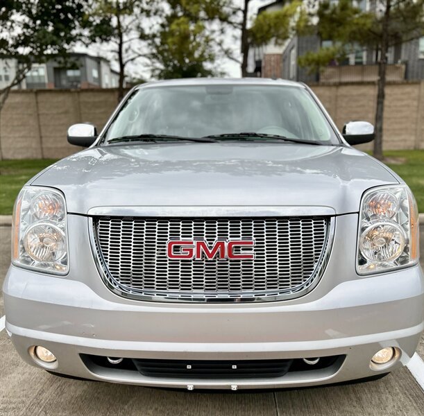 2011 GMC GMC YUKON XL SLT LEATHER 8-PASSENGER DVD YOUTUBE VIDEO   - Photo 7 - Stafford, TX 77477