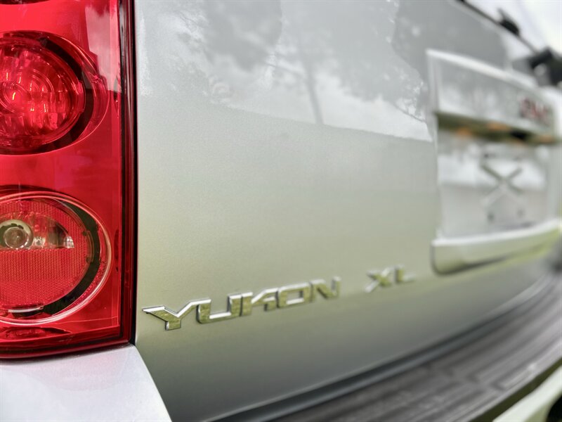 2011 GMC GMC YUKON XL SLT LEATHER 8-PASSENGER DVD YOUTUBE VIDEO   - Photo 74 - Stafford, TX 77477