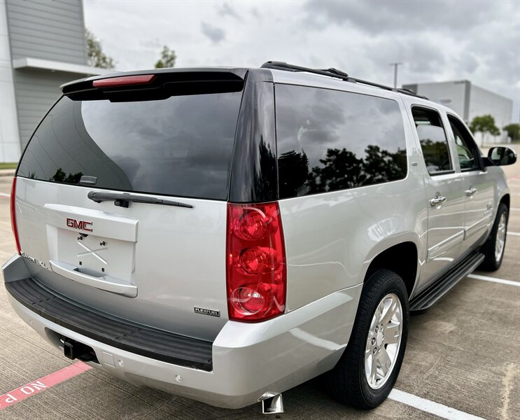 2011 GMC GMC YUKON XL SLT LEATHER 8-PASSENGER DVD YOUTUBE VIDEO   - Photo 19 - Stafford, TX 77477