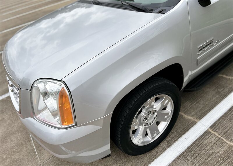 2011 GMC GMC YUKON XL SLT LEATHER 8-PASSENGER DVD YOUTUBE VIDEO   - Photo 76 - Stafford, TX 77477