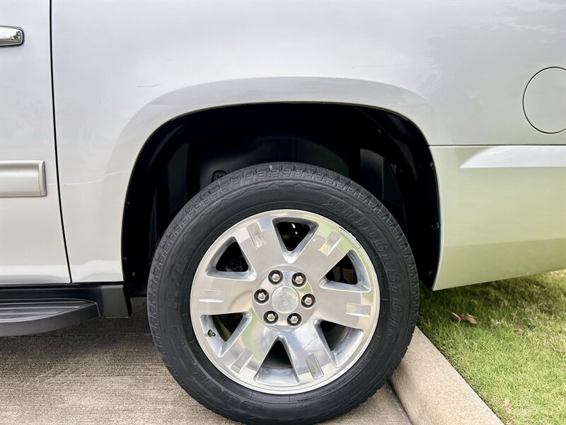 2011 GMC GMC YUKON XL SLT LEATHER 8-PASSENGER DVD YOUTUBE VIDEO   - Photo 93 - Stafford, TX 77477