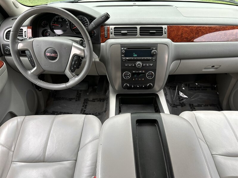 2011 GMC GMC YUKON XL SLT LEATHER 8-PASSENGER DVD YOUTUBE VIDEO   - Photo 26 - Stafford, TX 77477