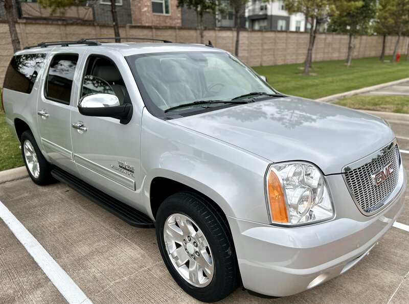 2011 GMC GMC YUKON XL SLT LEATHER 8-PASSENGER DVD YOUTUBE VIDEO   - Photo 9 - Stafford, TX 77477