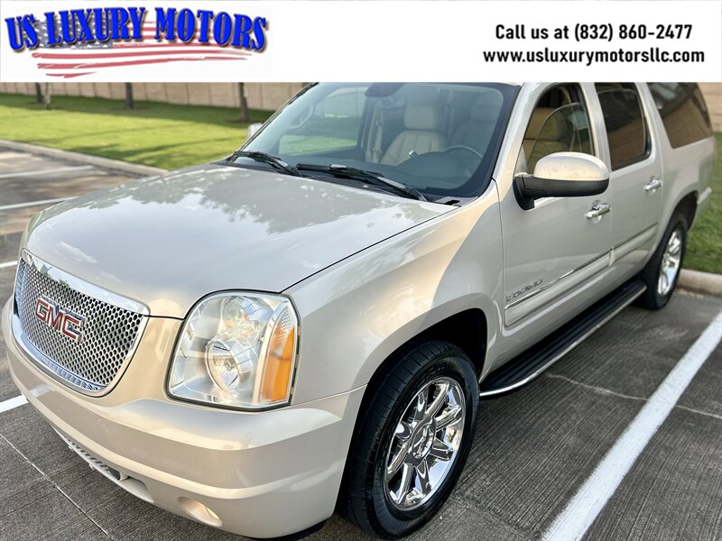 2007 GMC GMC YUKON DENALI XL AWD NAVIGATION LEATHER R-CAM BOSE ROOF 7PASS 4X4   - Photo 1 - Stafford, TX 77477