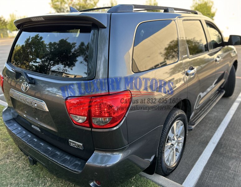 2011 Toyota TOYOTA SEQUOIA LIMITED NAVIFATION LEATHER DVD R-CAMERA YOUTUBE VIDEO   - Photo 24 - Stafford, TX 77477
