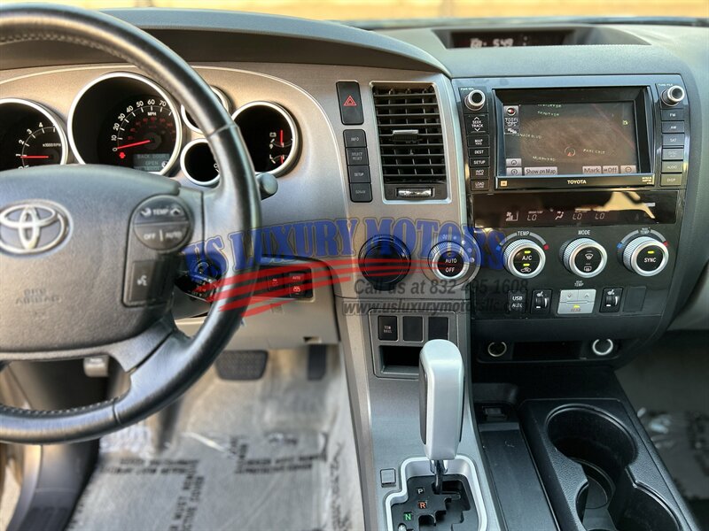 2011 Toyota TOYOTA SEQUOIA LIMITED NAVIFATION LEATHER DVD R-CAMERA YOUTUBE VIDEO   - Photo 52 - Stafford, TX 77477