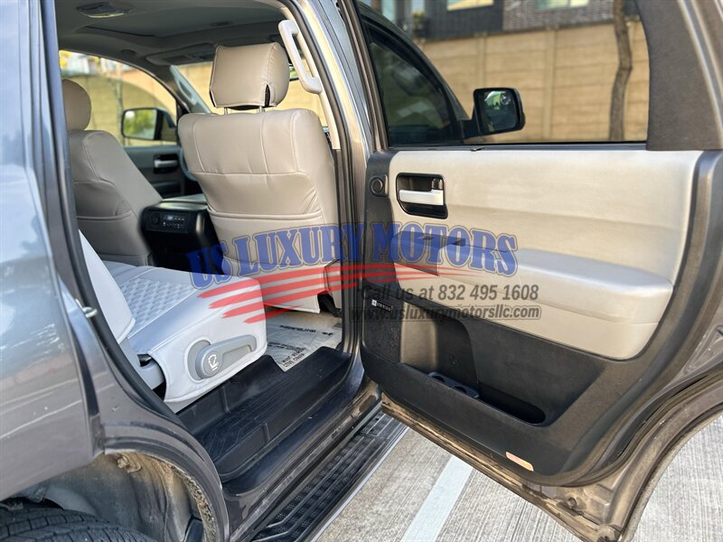 2011 Toyota TOYOTA SEQUOIA LIMITED NAVIFATION LEATHER DVD R-CAMERA YOUTUBE VIDEO   - Photo 76 - Stafford, TX 77477