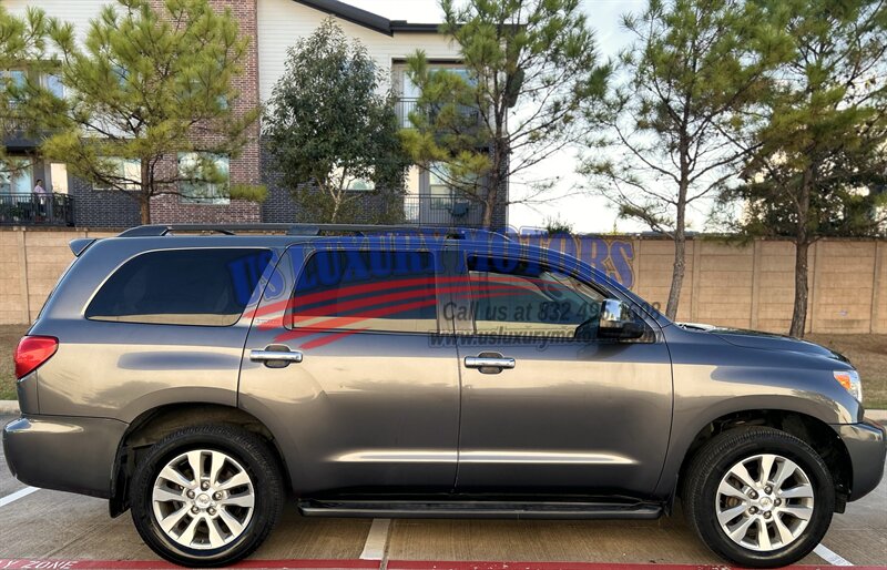 2011 Toyota TOYOTA SEQUOIA LIMITED NAVIFATION LEATHER DVD R-CAMERA YOUTUBE VIDEO   - Photo 18 - Stafford, TX 77477