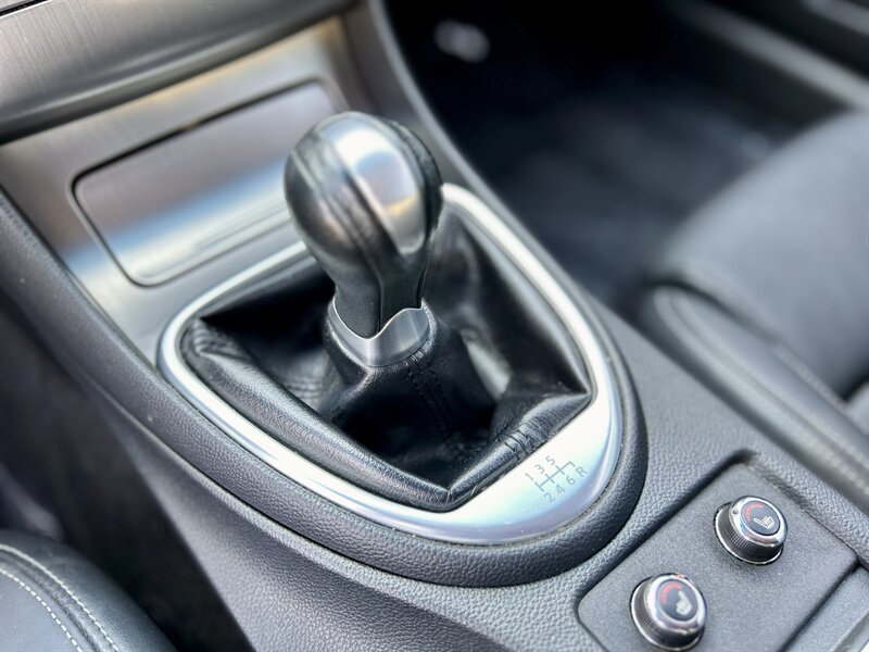 2012 INFINITI INFINITI G37 S JOURNEY 6-SPEED MANUAL COUPE NAVIGAION RARE LOADED   - Photo 2 - Stafford, TX 77477