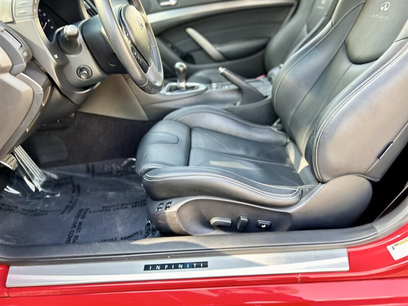2012 INFINITI INFINITI G37 S JOURNEY 6-SPEED MANUAL COUPE NAVIGAION RARE LOADED   - Photo 37 - Stafford, TX 77477