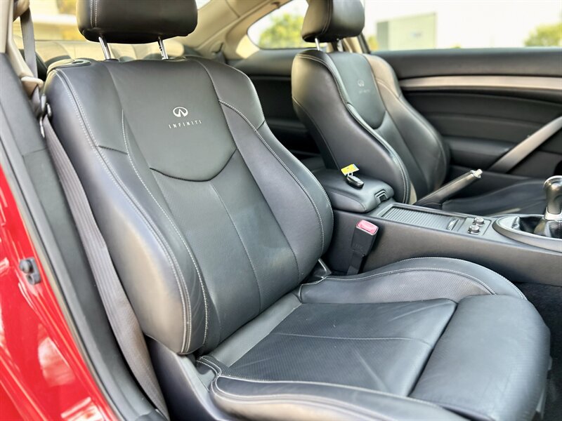 2012 INFINITI INFINITI G37 S JOURNEY 6-SPEED MANUAL COUPE NAVIGAION RARE LOADED   - Photo 42 - Stafford, TX 77477