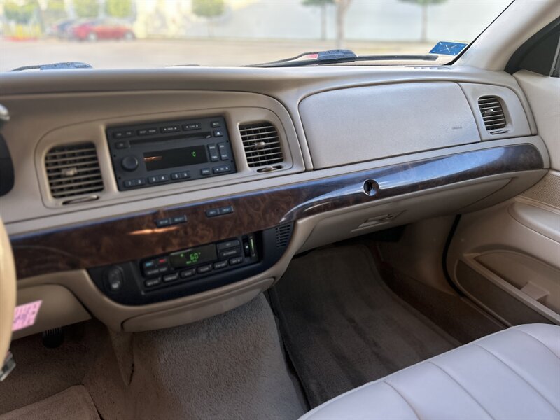 2008 Mercury MERCURY GRAND MARQUIS LS LEATHER WOOD CRUISE CONTROL 88K LOW MILES   - Photo 49 - Stafford, TX 77477