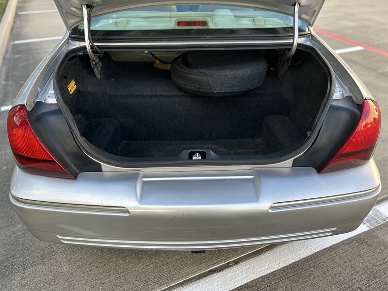 2008 Mercury MERCURY GRAND MARQUIS LS LEATHER WOOD CRUISE CONTROL 88K LOW MILES   - Photo 33 - Stafford, TX 77477